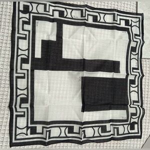 Men’s Pocket Square by Pucci Brand new in box